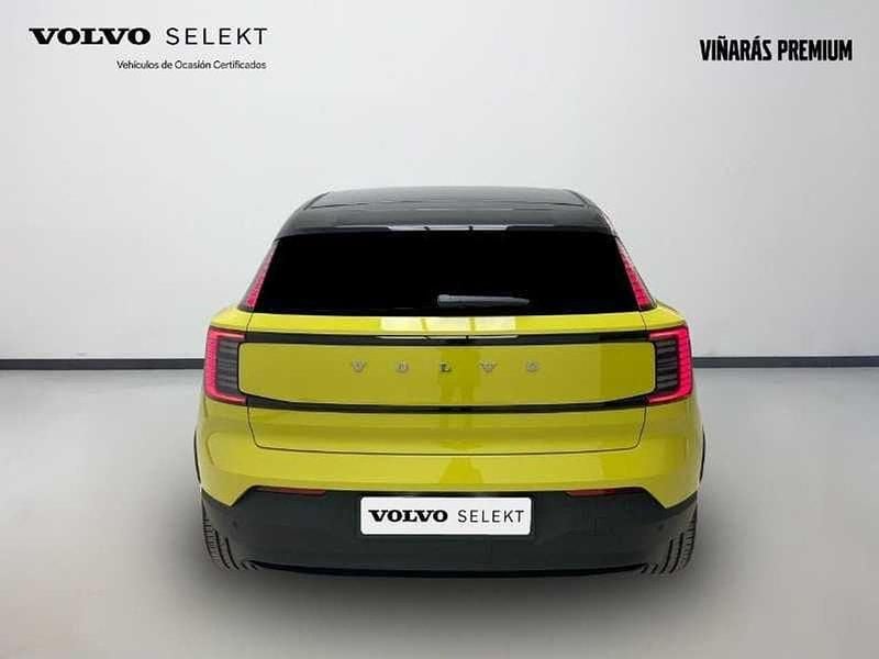 Usado Volvo EX30 Plus 200 kW (272 CV) 2024 Amarillo SUV