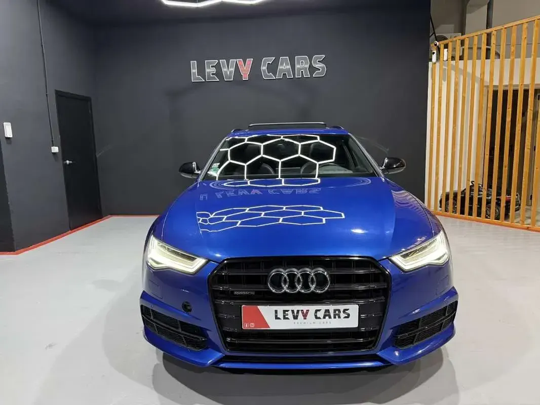 Usado Audi A6 Competition 326 CV (239 kW) 2017 Azul Familiar