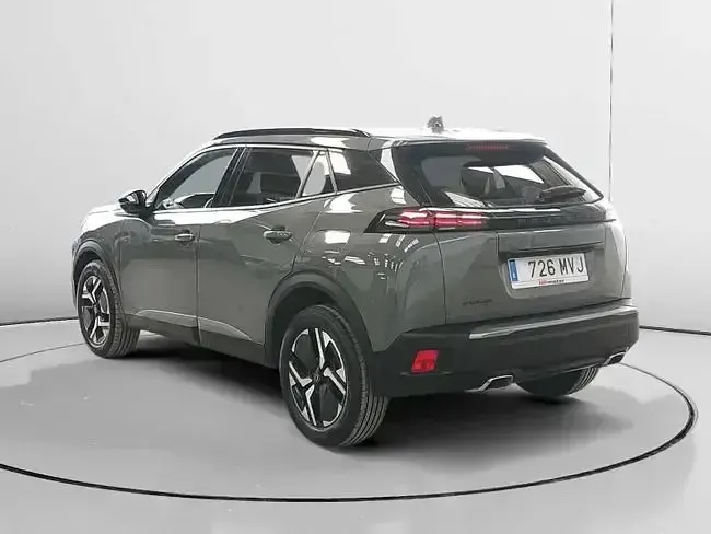 Usado Peugeot 2008 Allure 130 CV (95 kW) 2024 Gris / plata SUV