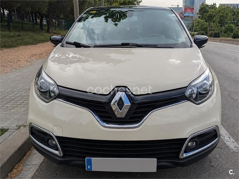 Usado Renault Captur Zen 90 CV (66 kW) 2014 Blanco SUV