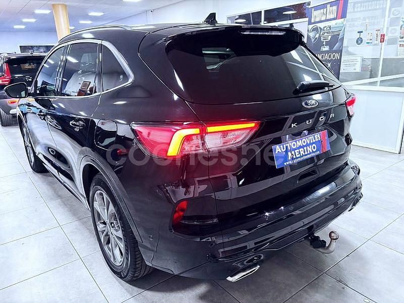 Usado Ford Kuga ST-Line X 150 CV (110 kW) 2021 Negro SUV