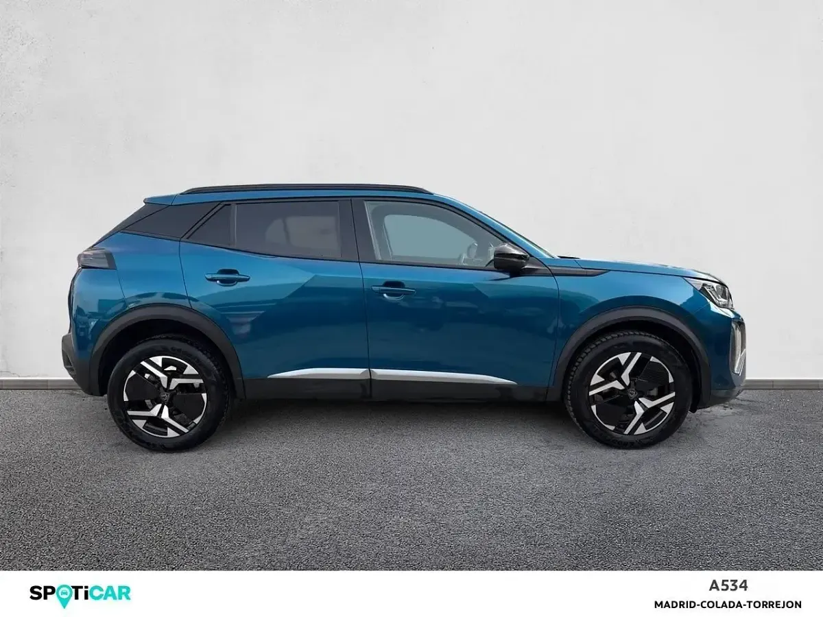 Usado Peugeot 2008 Allure 100 CV (73 kW) 2025 SUV