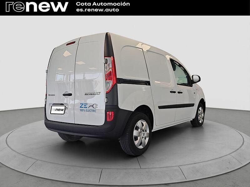 Begagnad Renault Kangoo 44 kW (60 HK) 2022 Vit Minibuss