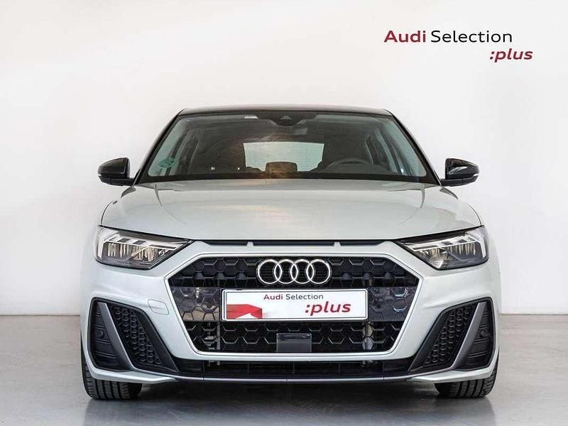 Usado Audi A1 Sportback 116 CV (85 kW) 2025 Plateado Utilitario