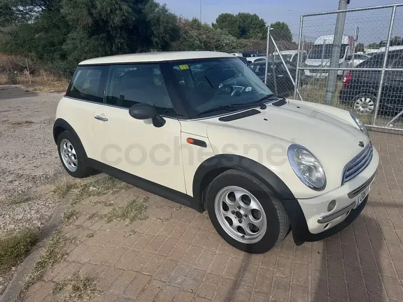 Usado Mini One D 75 CV (55 kW) 2003 Blanco Utilitario