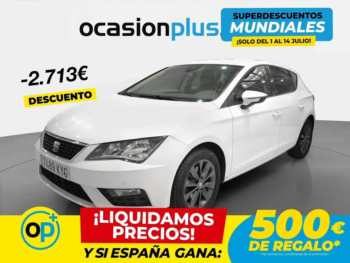 Usado Seat Leon Style 130 CV (95 kW) 2019 Blanco Berlina