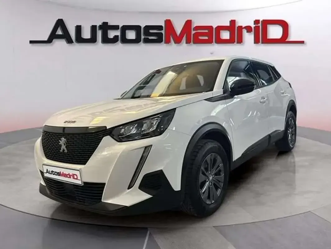Usado Peugeot 2008 Active 110 CV (80 kW) 2022 Blanco SUV