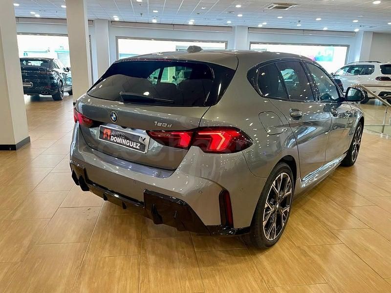 Usado BMW 120 163 CV (119 kW) 2025 Gris / plata Utilitario