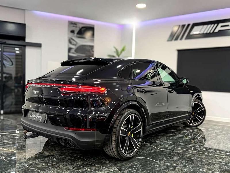 Usado Porsche Cayenne 462 CV (339 kW) 2020 Negro SUV