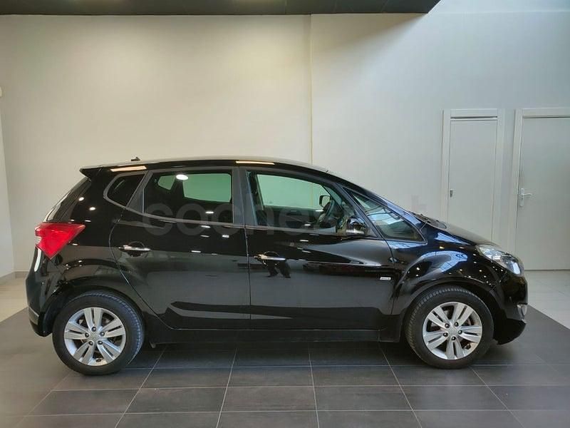 Usado Hyundai ix20 115 CV (84 kW) 2014 Negro Utilitario
