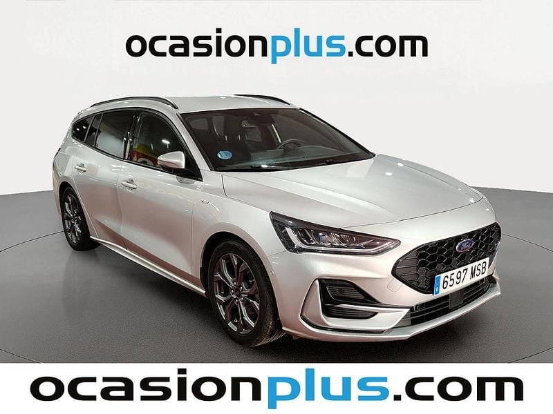 Begagnad Ford Focus ST-Line 155 HK (114 kW) 2024 Grå Minibuss