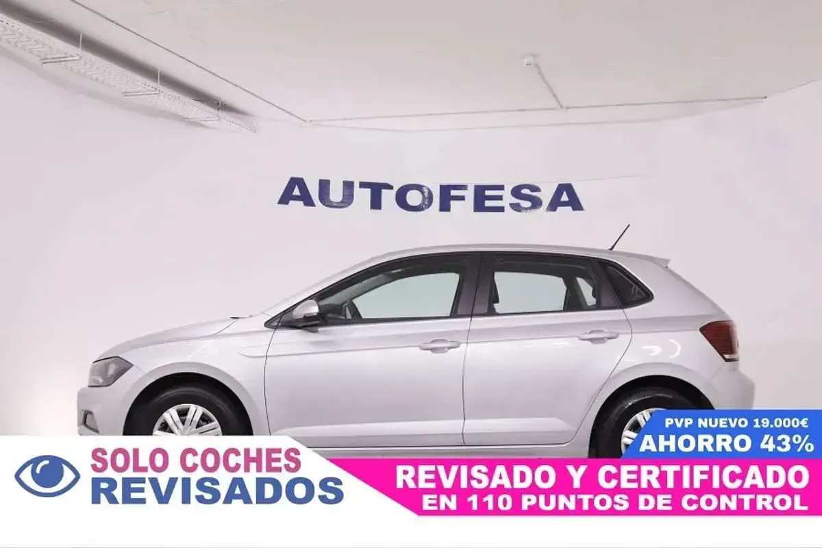 Usado VW Polo United 80 CV (58 kW) 2019 Gris Utilitario
