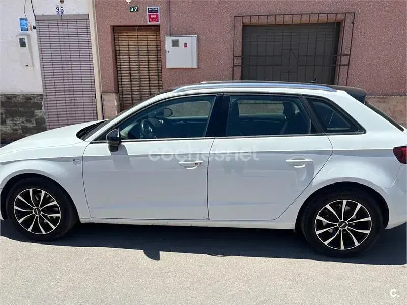 Usado Audi A3 Sport 110 CV (80 kW) 2016 Blanco Berlina