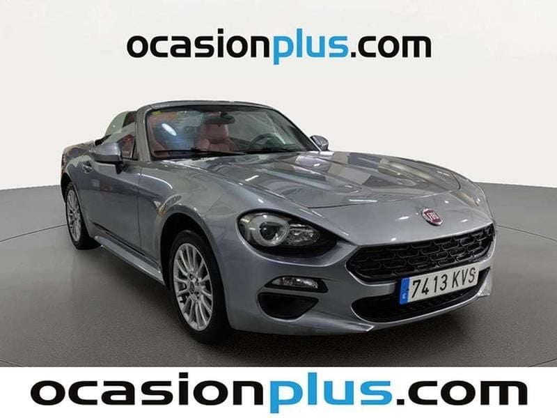 Usado Fiat 124 Spider 140 CV (102 kW) 2019 Plateado Descapotable