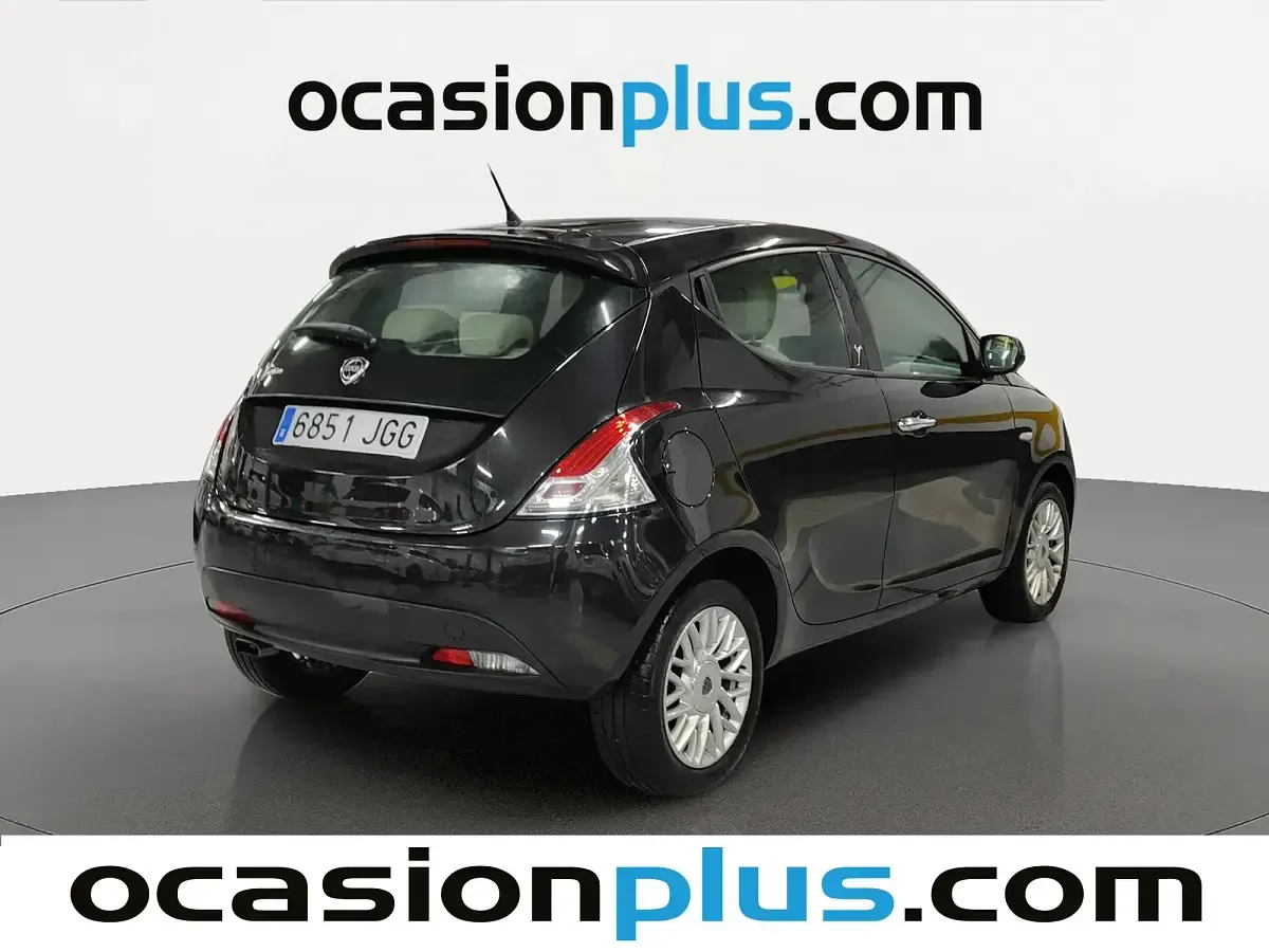 Brugt Lancia Ypsilon Gold 69 HK (50 kW) 2015 Sort Hatchback
