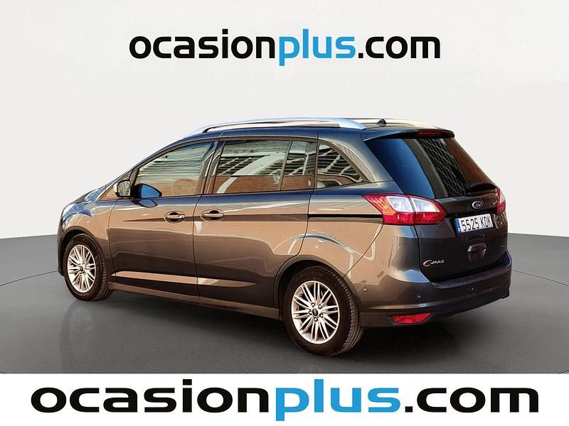 Usado Ford Grand C-Max Trend+ 120 CV (88 kW) 2017 Gris Monovolumen