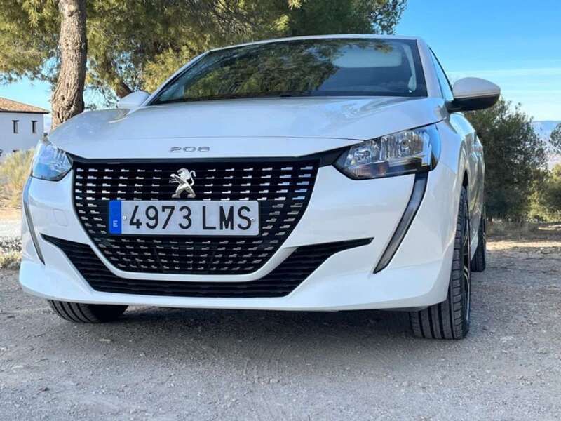 Blanco Usado 2021 Peugeot 208 Business-Line Utilitario | 13.600 € (Precio justo) - Imagen 1/4