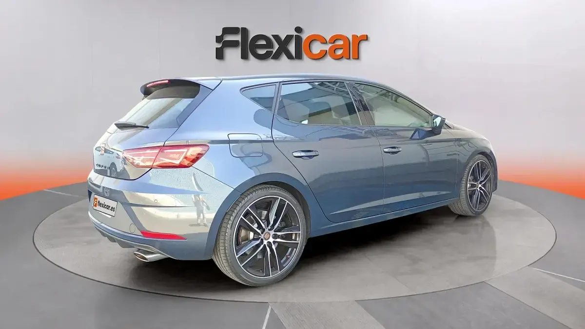 Usado Seat Leon CUPRA 290 CV (213 kW) 2019 Gris Berlina