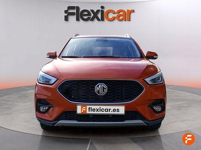 Usado MG ZS Luxury 106 CV (77 kW) 2023 Naranja SUV