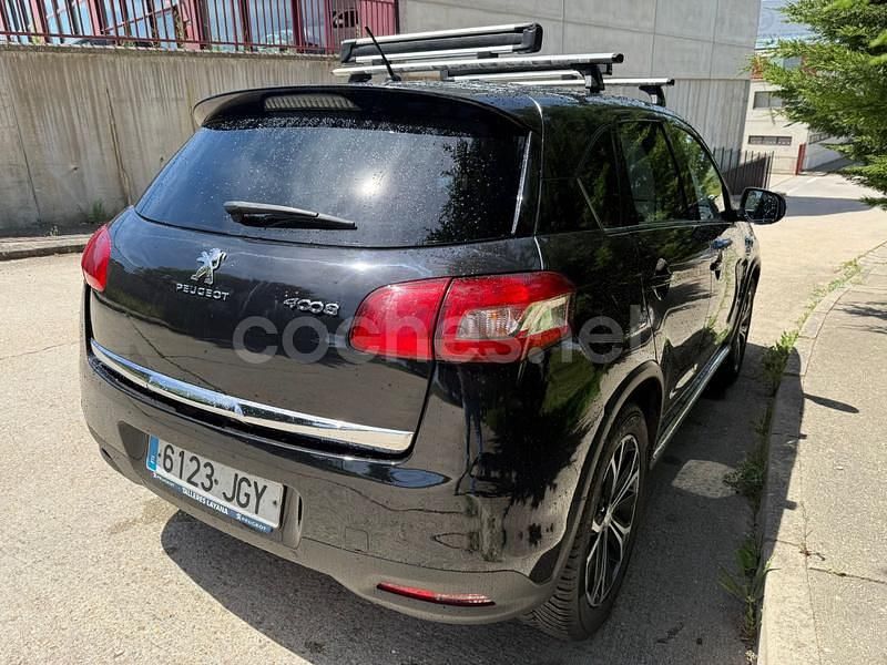 Usado Peugeot 4008 Crossway 150 CV (110 kW) 2015 Negro SUV