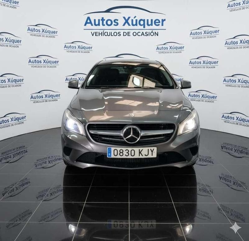 Usado Mercedes CLA220 177 CV (130 kW) 2015 Gris Berlina