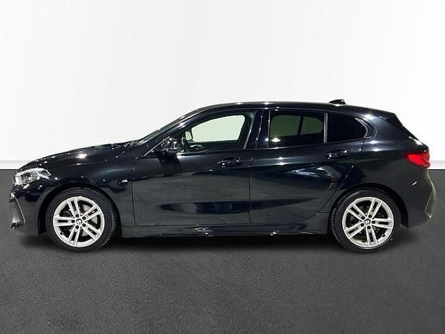 Usado BMW 118 Executive 150 CV (110 kW) 2021 Negro Utilitario