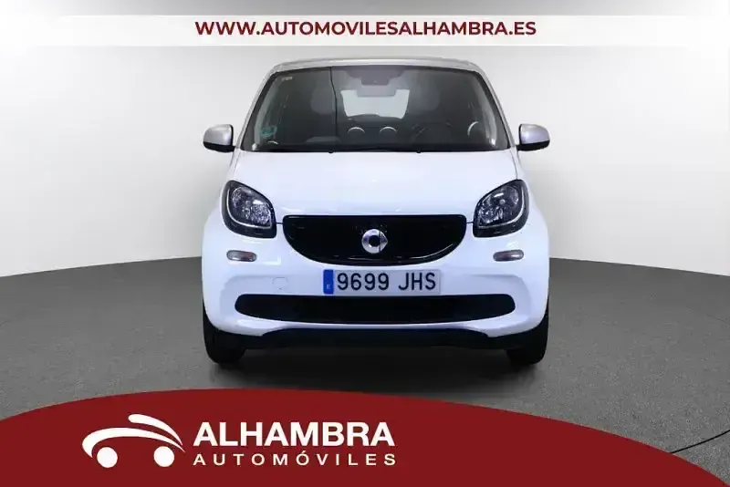 Usado Smart ForFour Passion 71 CV (52 kW) 2015 Blanco Utilitario