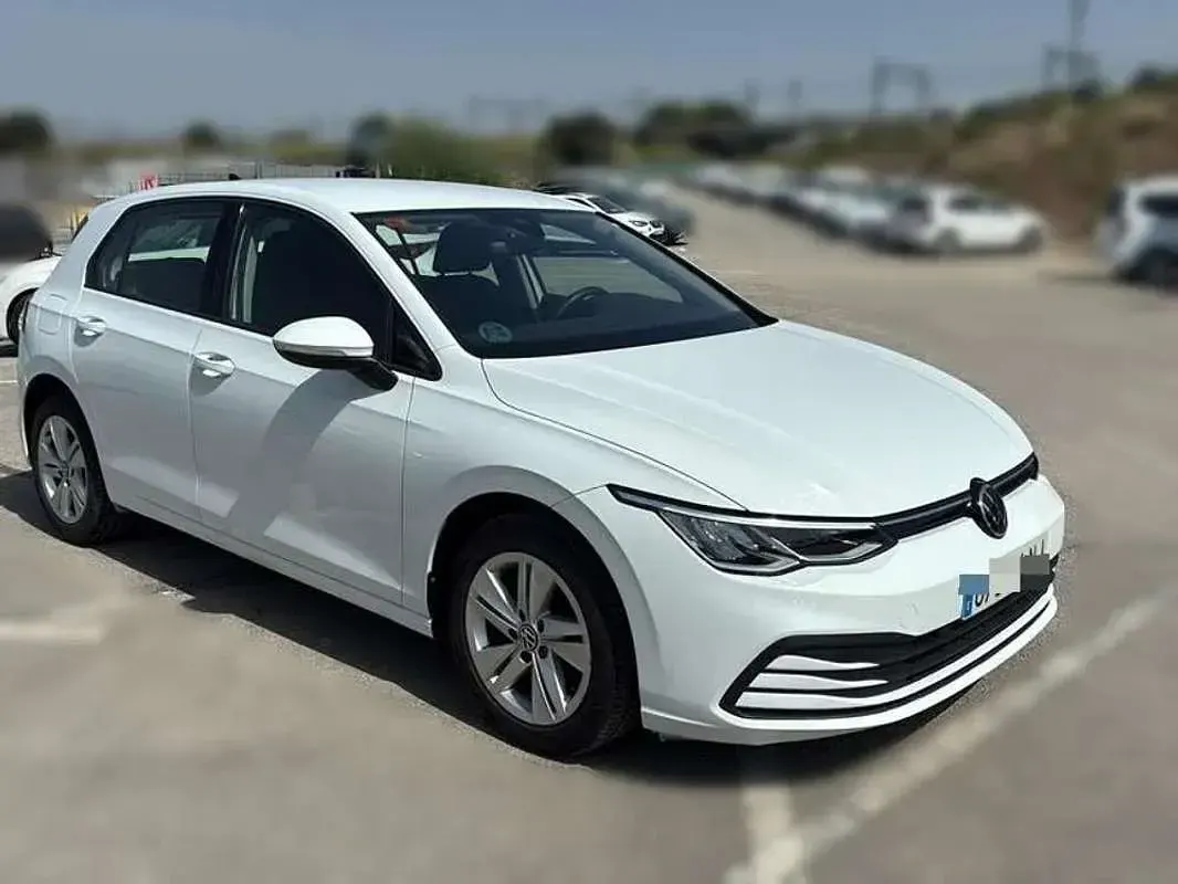 Usado VW Golf VIII 116 CV (85 kW) 2021 Blanco Utilitario
