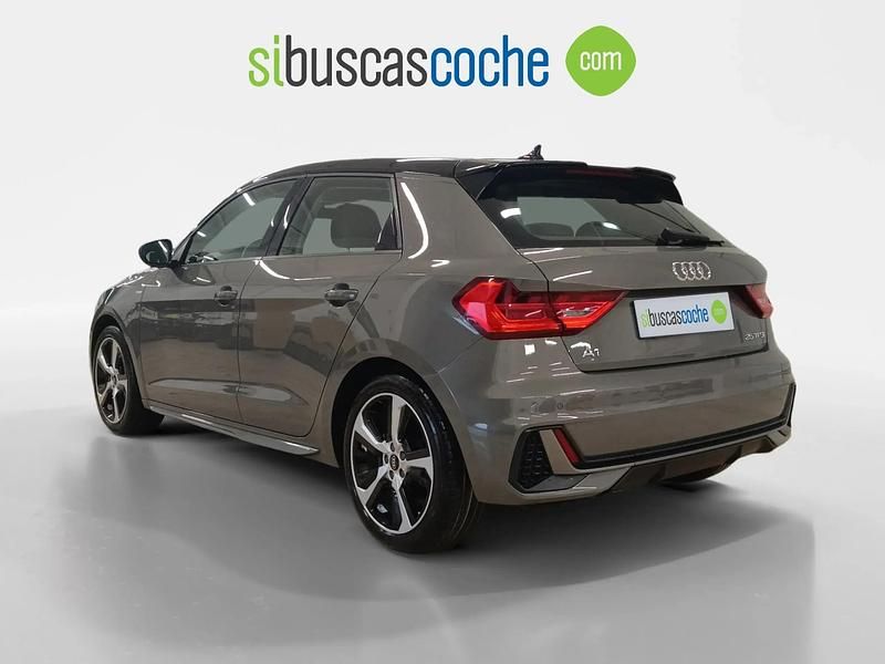 Usado Audi A1 Sportback 95 CV (69 kW) 2021 Gris/plata Utilitario