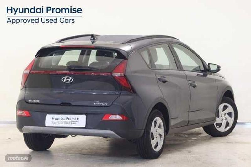 Usado Hyundai Bayon 83 CV (61 kW) 2024 Gris SUV
