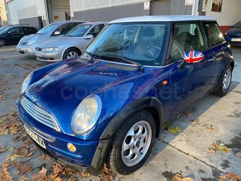 Usado Mini Cooper 116 CV (85 kW) 2004 Azul Utilitario