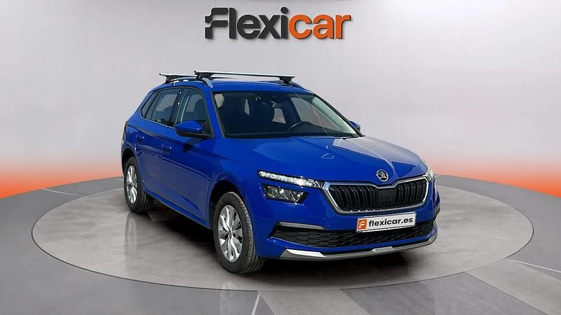 Usado Skoda Kamiq Active 116 CV (85 kW) 2020 Azul SUV