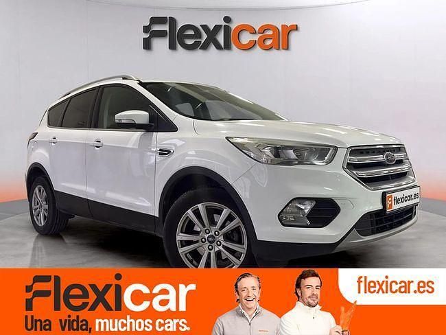 Usado Ford Kuga Trend 120 CV (88 kW) 2019 Blanco SUV