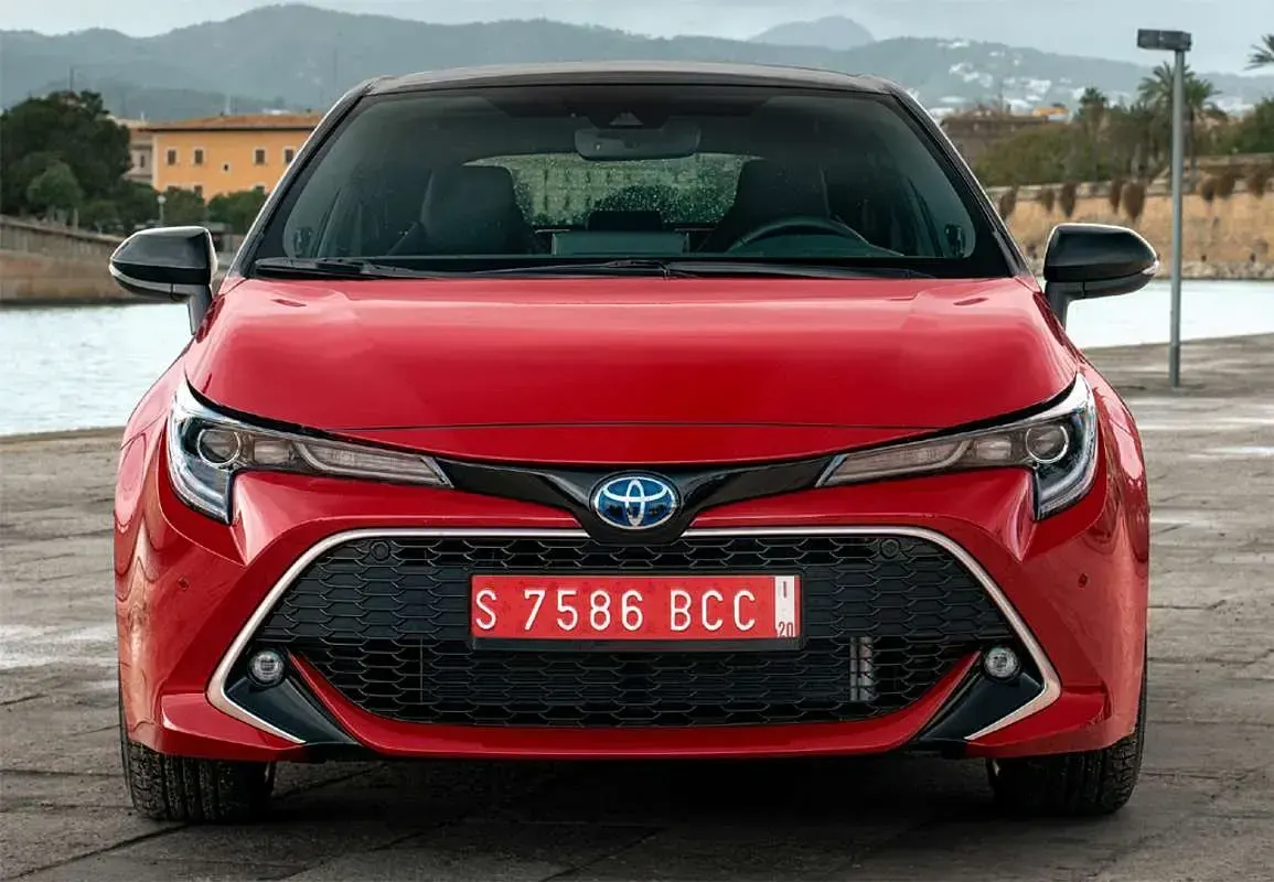 Usado Toyota Corolla Advance 184 CV (135 kW) 2022 Gris Familiar