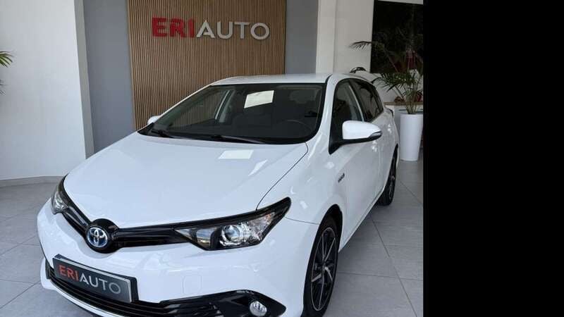Blanco Usado 2018 Toyota Auris Touring Sports Edition Familiar | 15.990 € (Precio justo) - Imagen 1/4