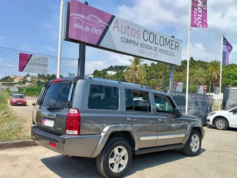 Usado Jeep Commander Limited 218 CV (160 kW) 2006 Gris / plata SUV