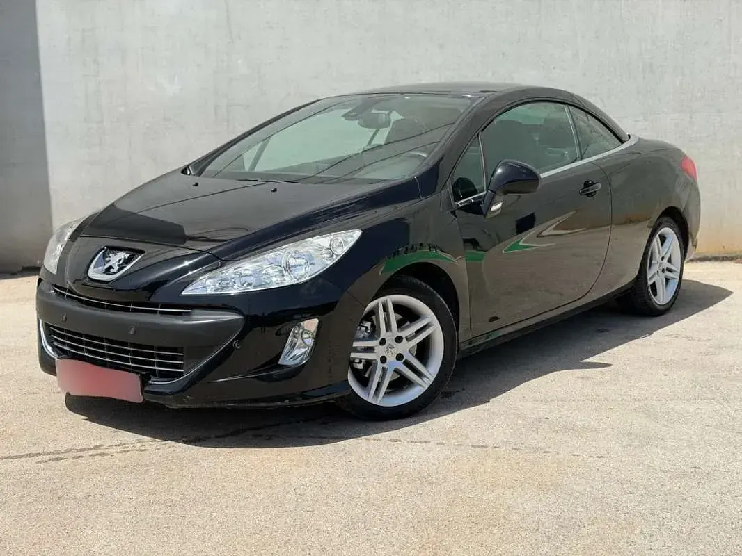 Usado Peugeot 308 CC Sport 140 CV (102 kW) 2010 Negro Descapotable