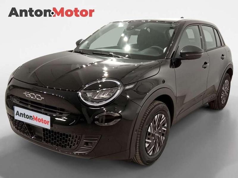 Negro Nuevo 2025 Fiat 600 La Prima SUV | 21.995 € (Super precio) - Imagen 1/4