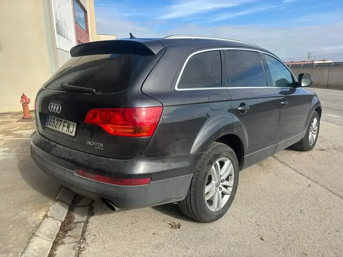 Usado Audi Q7 Premium 233 CV (171 kW) 2007 Negro SUV