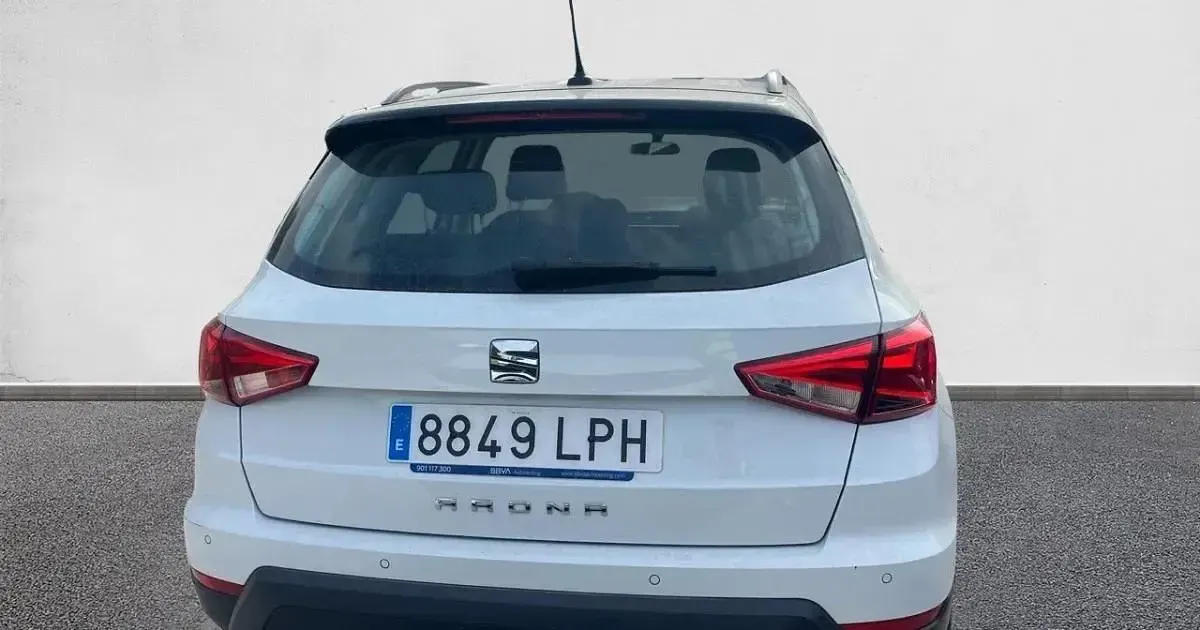 Usado Seat Arona Style 110 CV (80 kW) 2021 SUV