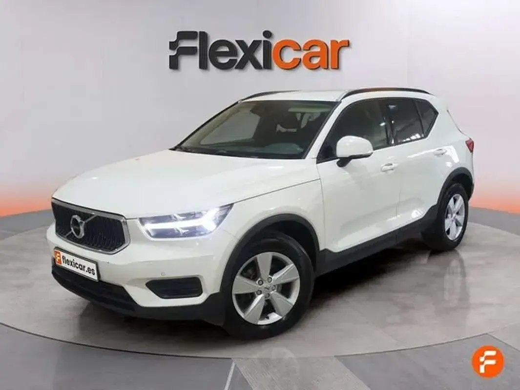Usado Volvo XC40 156 CV (114 kW) 2019 Blanco SUV