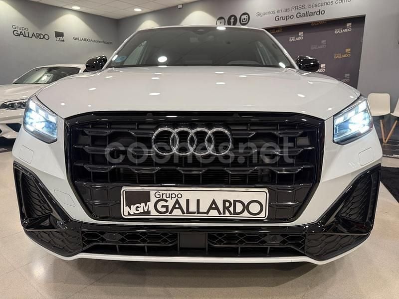 Usado Audi Q2 Ambiente 150 CV (110 kW) 2023 Blanco SUV