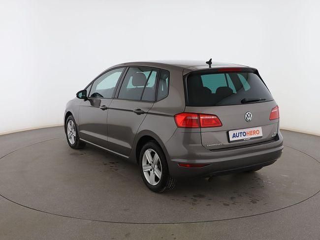 Usado VW Golf VII Advance 110 CV (80 kW) 2016 Gris Utilitario