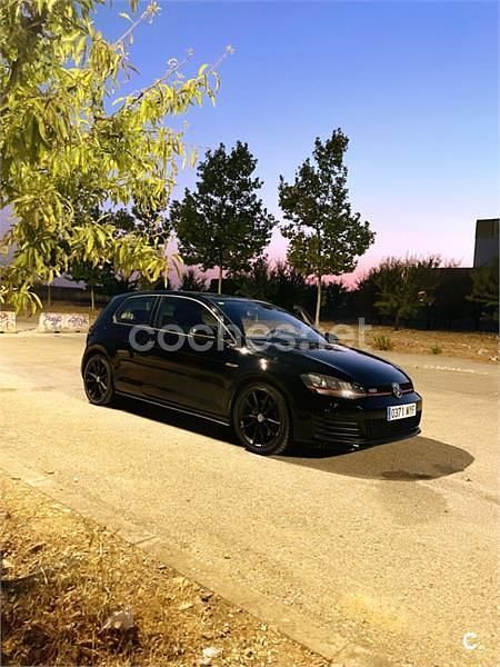 Negro Usado 2015 VW Golf VII GTI Berlina | 16.950 € (Super precio) - Imagen 1/4