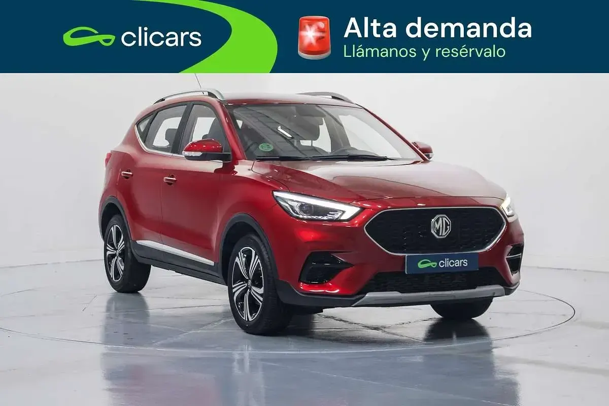 Usado MG ZS Comfort 111 CV (81 kW) 2023 Rojo SUV
