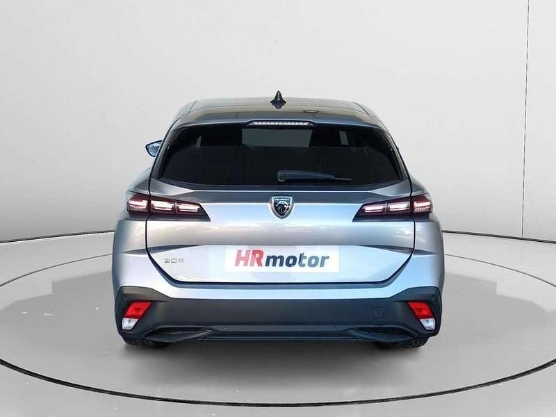 Usado Peugeot 308 Active 132 CV (97 kW) 2023 Gris Familiar