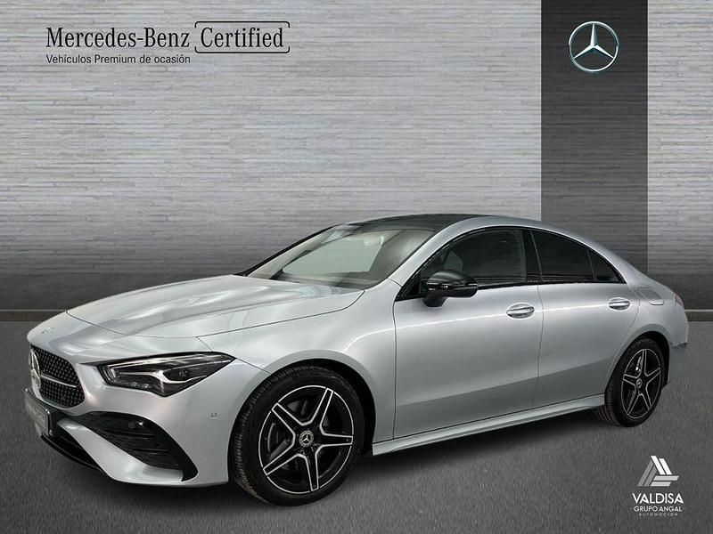 Gris / plateado Usado 2025 Mercedes CLA220 Berlina | 41.500 € (Precio justo) - Imagen 1/4