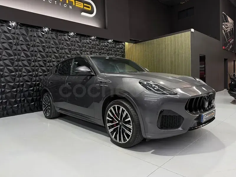 Usado Maserati Grecale GT 330 CV (242 kW) 2023 Gris / plata SUV