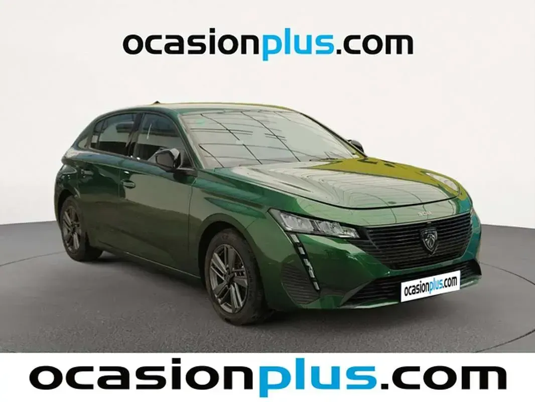 Usado Peugeot 308 Active 131 CV (96 kW) 2024 Verde Utilitario