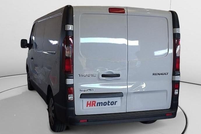 Usado Renault Trafic 121 CV (88 kW) 2020 Blanco Monovolumen